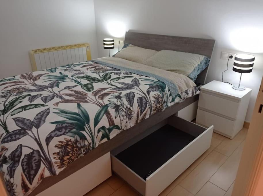Apartamento 3 Habitaciones Centro De Torredembarra Eksteriør billede